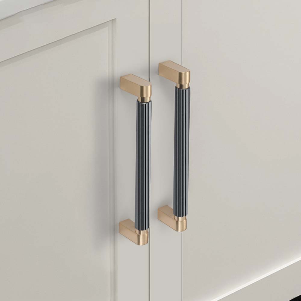 Cabinet Door Handle American L - огляд і ціна Furniture Hardware High End